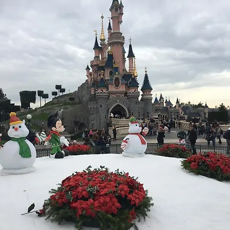F&b's Disneyland Paris