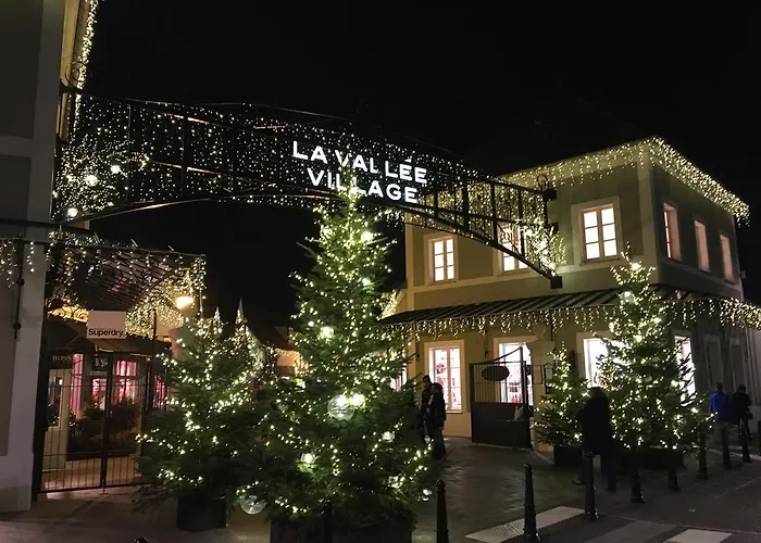 F&b's Disneyland Paris Serris