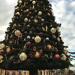 F&b's Disneyland Paris Serris