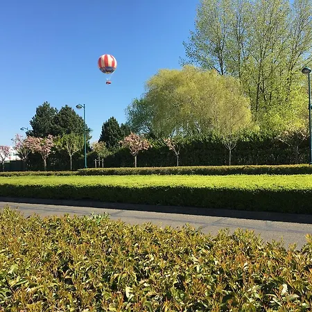 F&b's Disneyland Paris 塞里斯