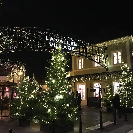 F&b's Disneyland Paris 塞里斯