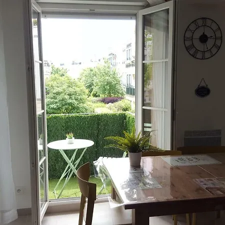 아파트 F&b's Disneyland Paris